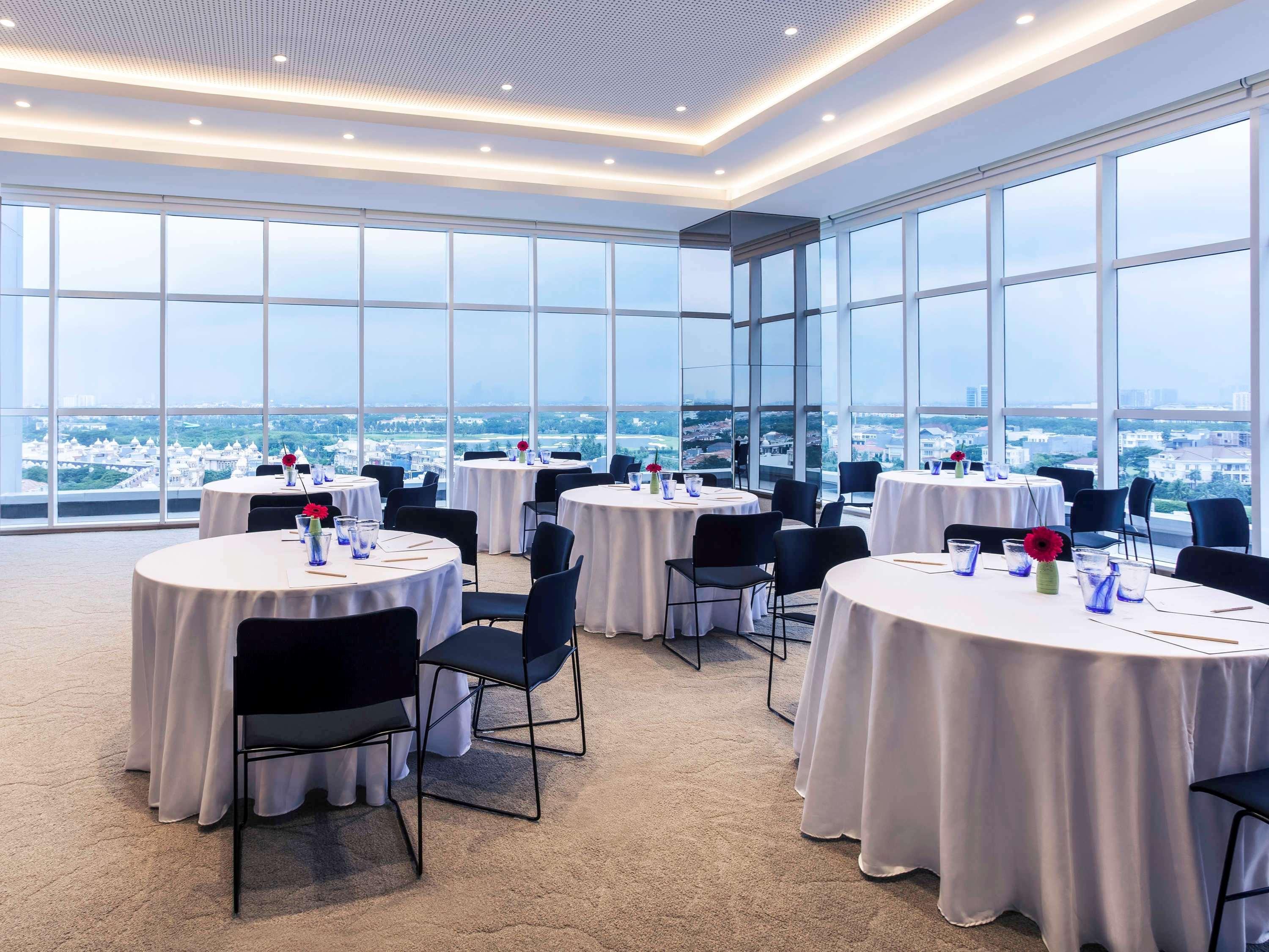 Mercure Jakarta Pantai Indah Kapuk Exterior foto